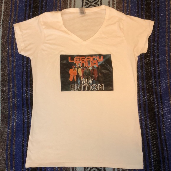 New Edition Legacy Concert Tour Tee Shirt 🦃SALE 🦃 - Picture 2 of 11